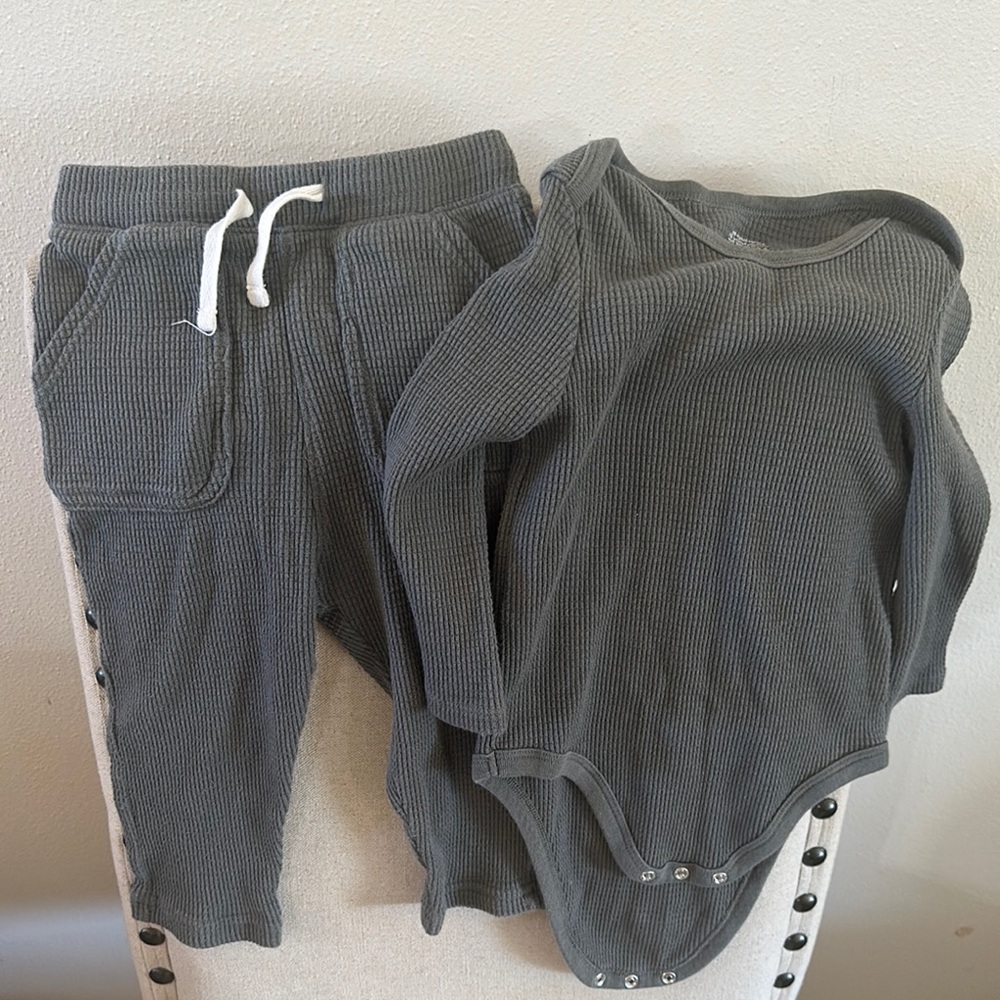 Little Co Lauren Conrad Organic Cotton Waffle Knit Pants Top Set Gray 18 Months